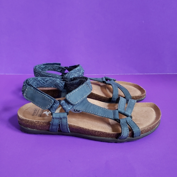 Earth Origins Shoes Earth Origins Orono Fern Leather Blue Sandals